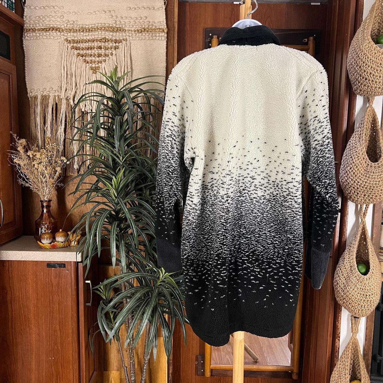 Source Unknown Women's Polyester Jacket - Black/W… - image 2