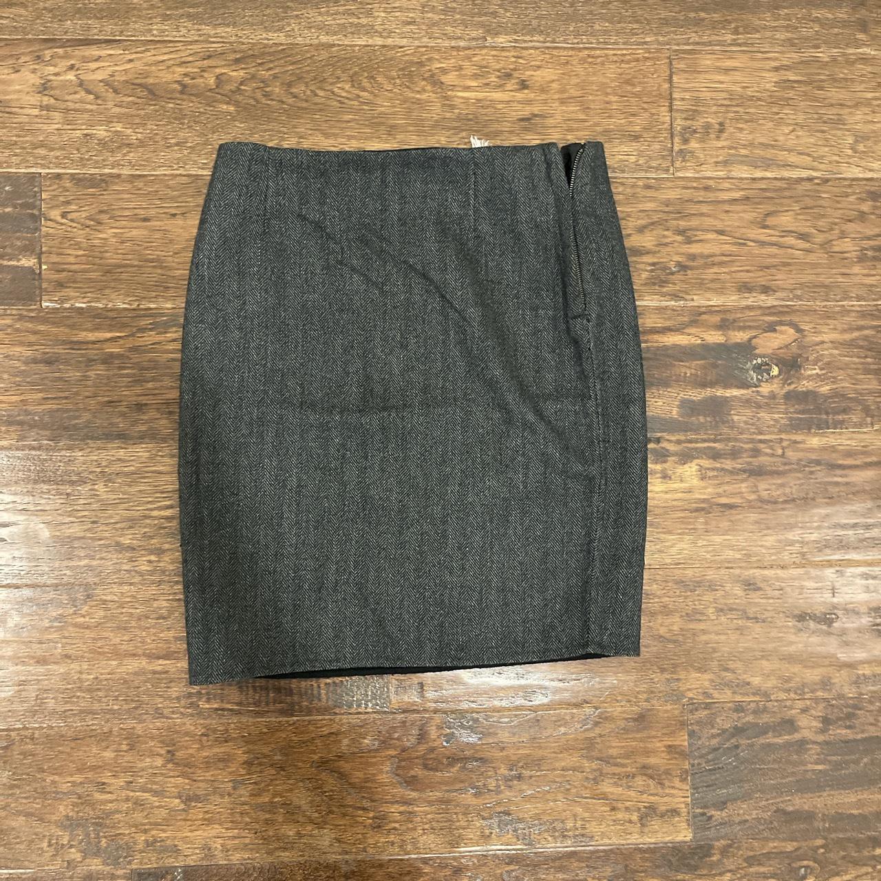 Leon Max Limited Edition Skirt Size 0 Open to Depop