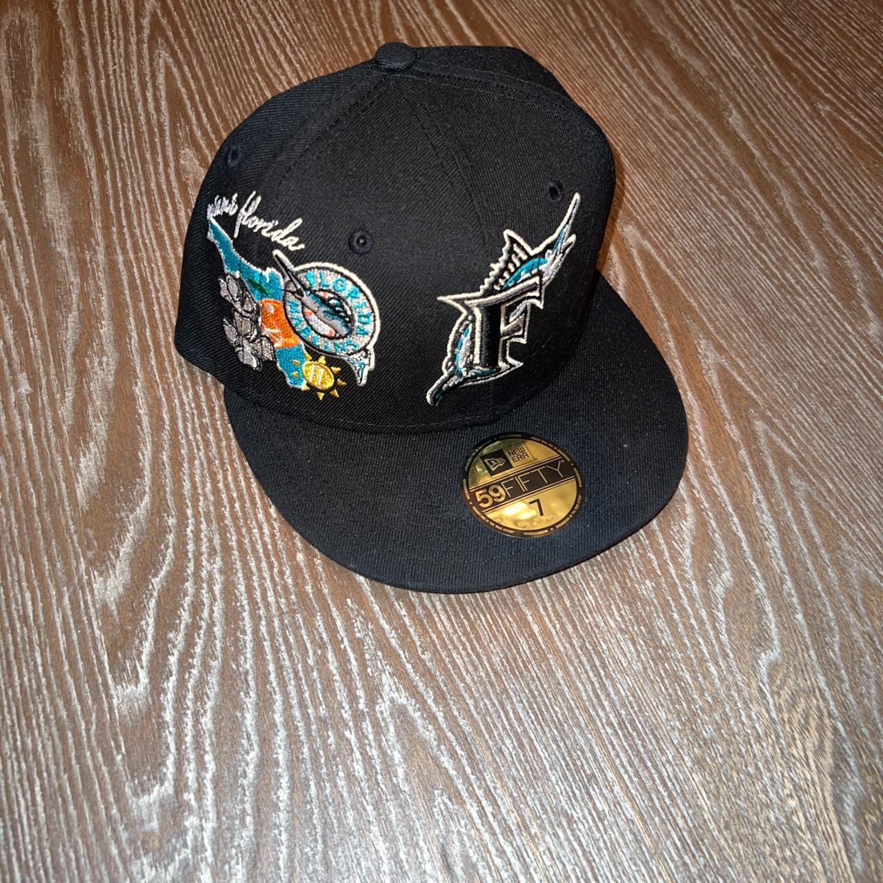 Marlins Hat Barley Worn ! #fitted #newera - Depop