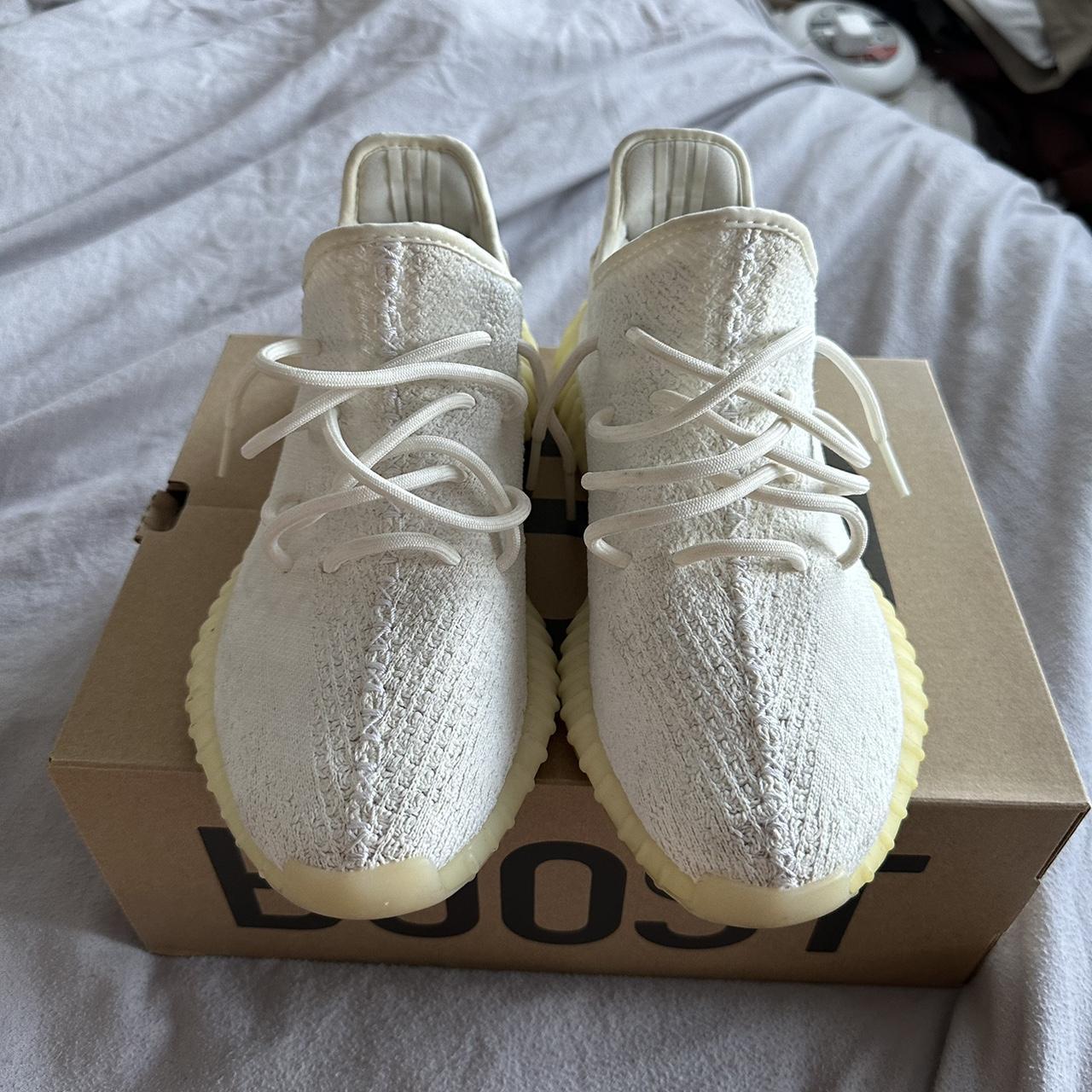 Yeezy 350 white uk9 Still in very good condition... - Depop