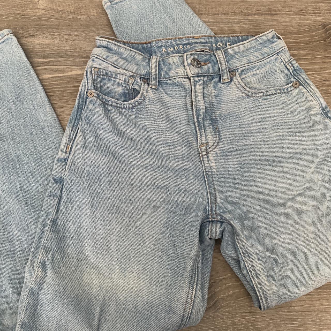 American Eagle Mom Jeans Tagged a size 000 best... - Depop