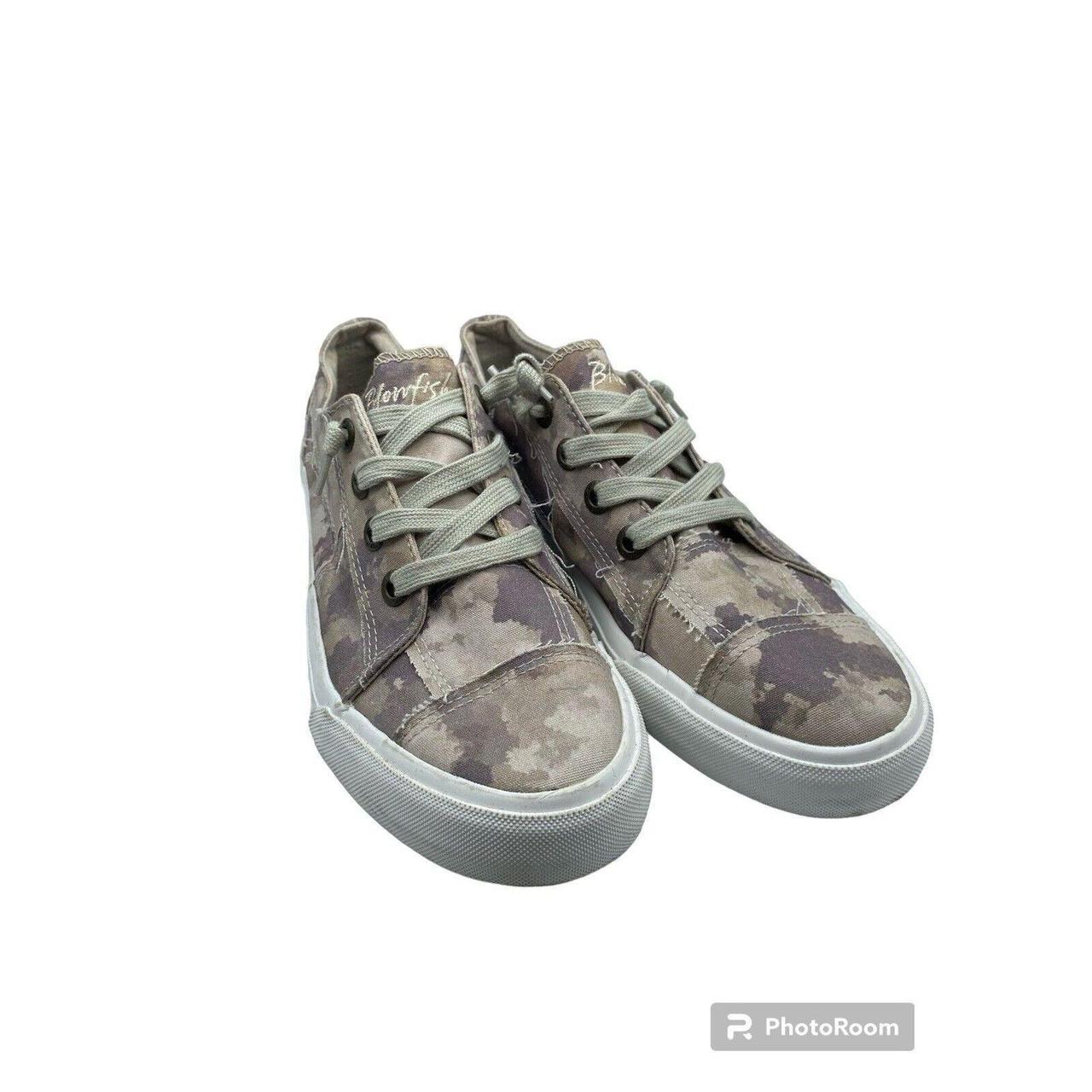 Blowfish malibu camo store shoes