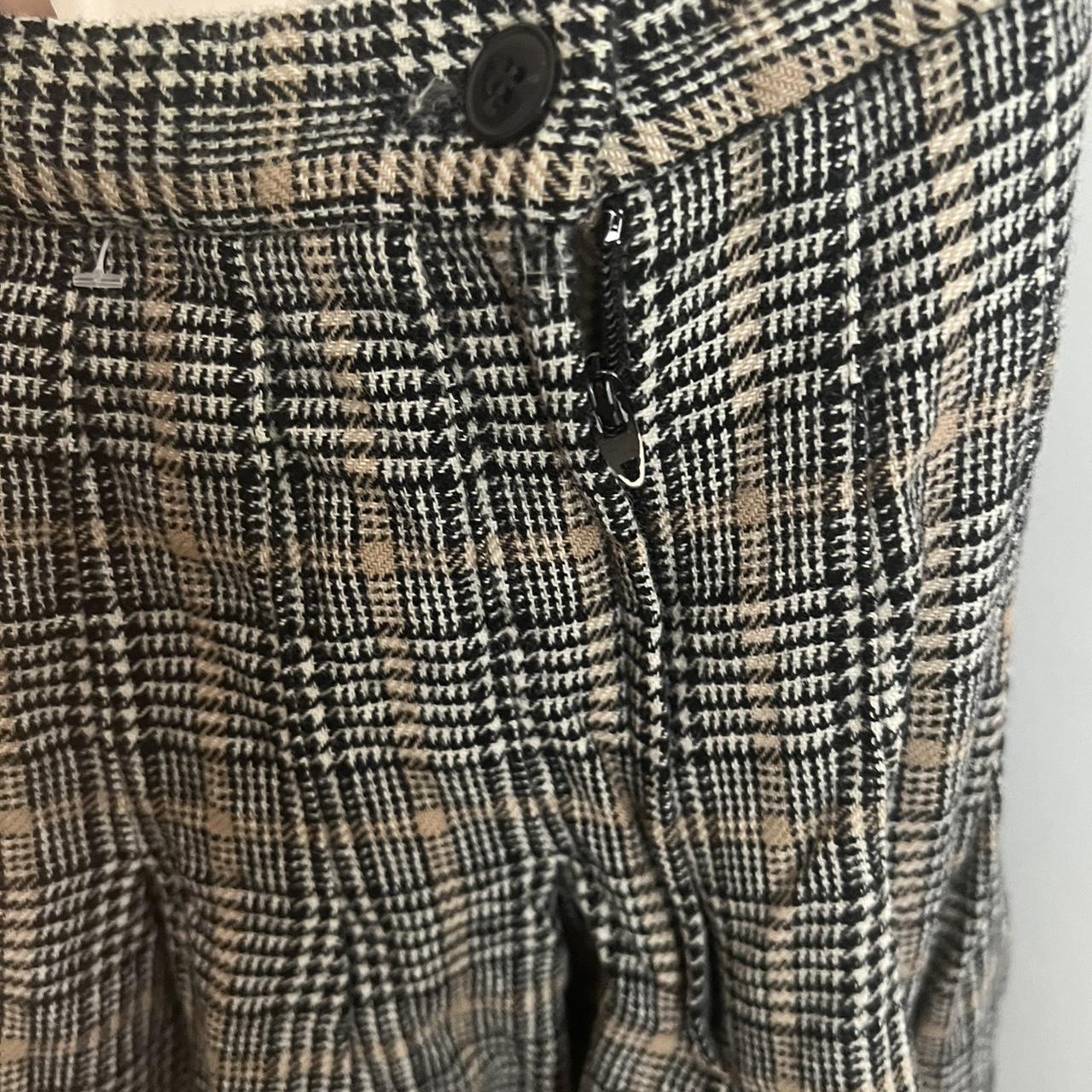 Long plaid pleated wool skirt Best fits a 26in... - Depop