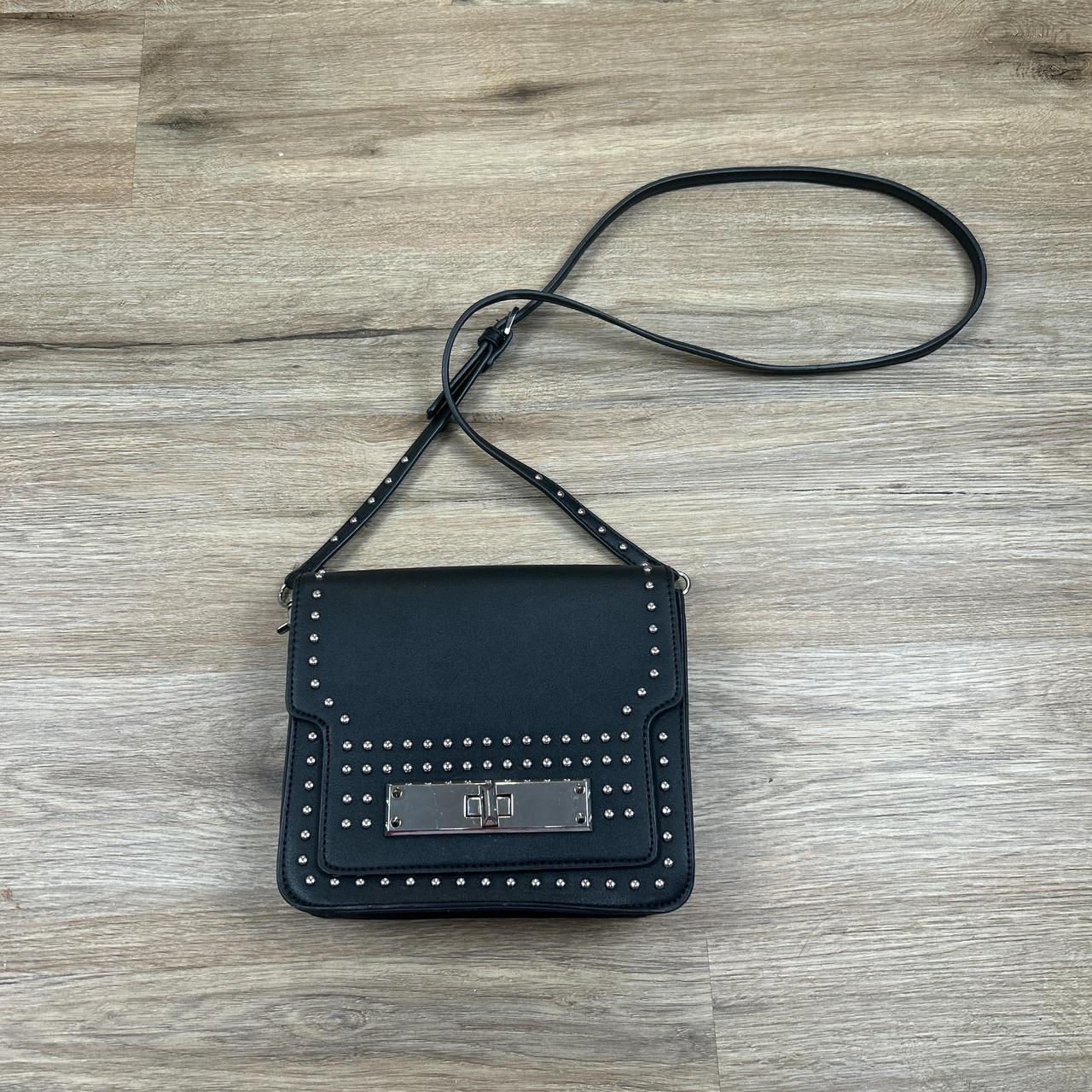 item listed by michaelaraela