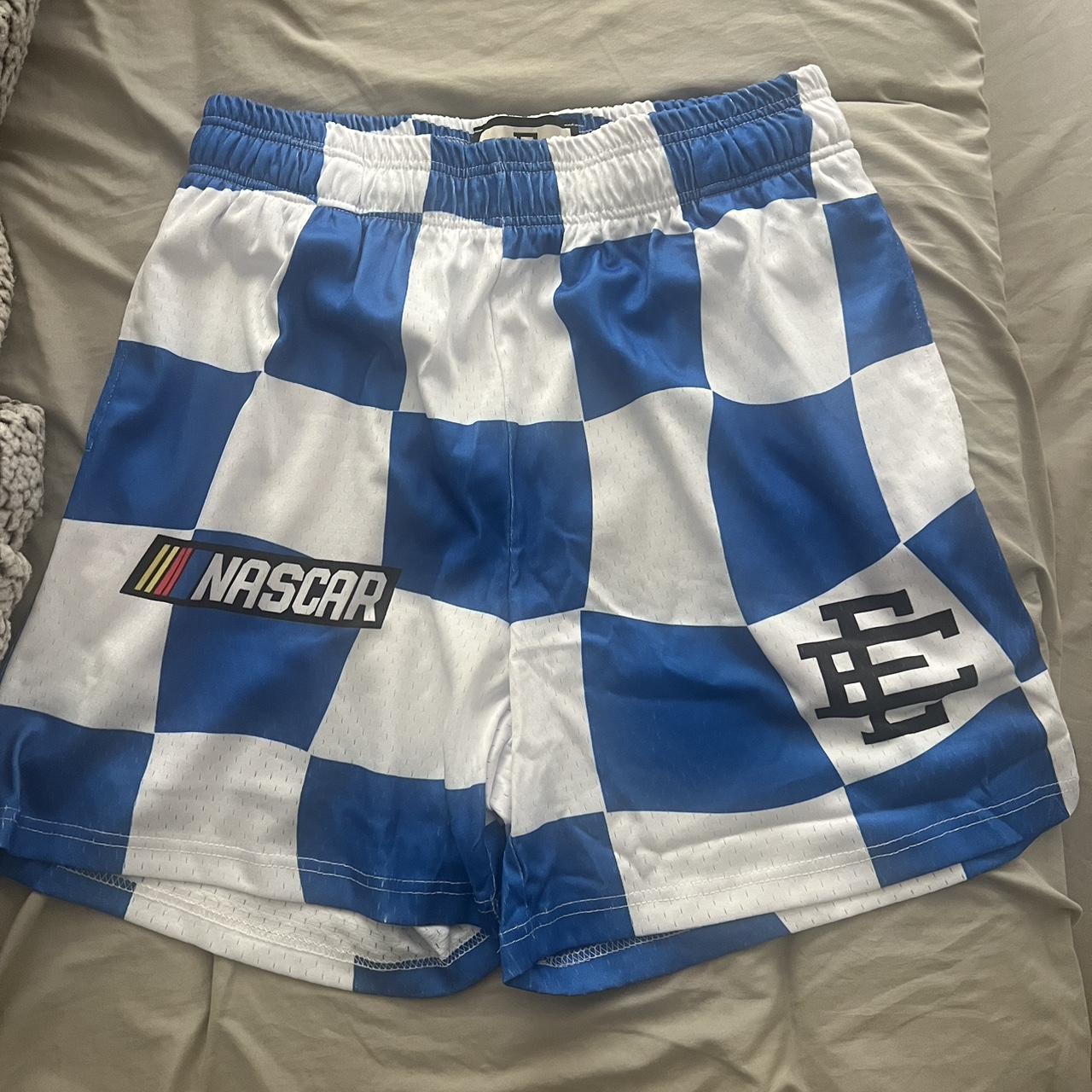 eric emanuel | @NASCAR WAVE THE CHECKERED FLAG !! | Instagram