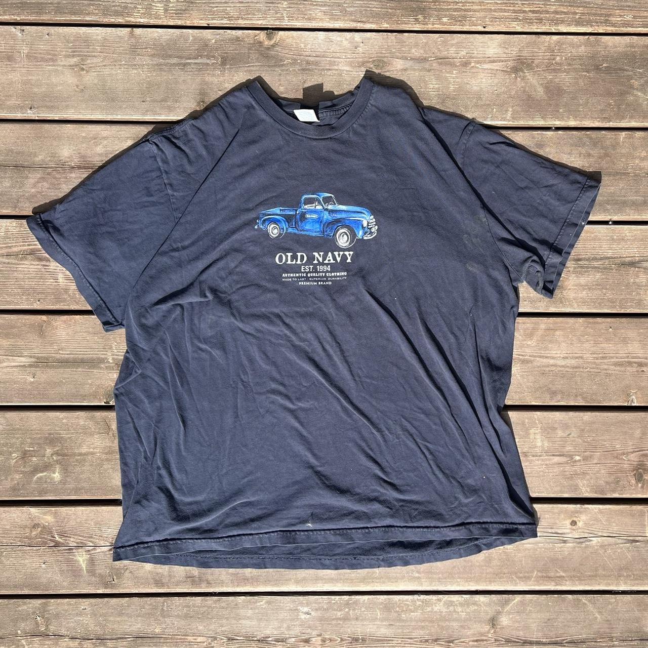 Old Navy Men's Navy Tshirt Depop