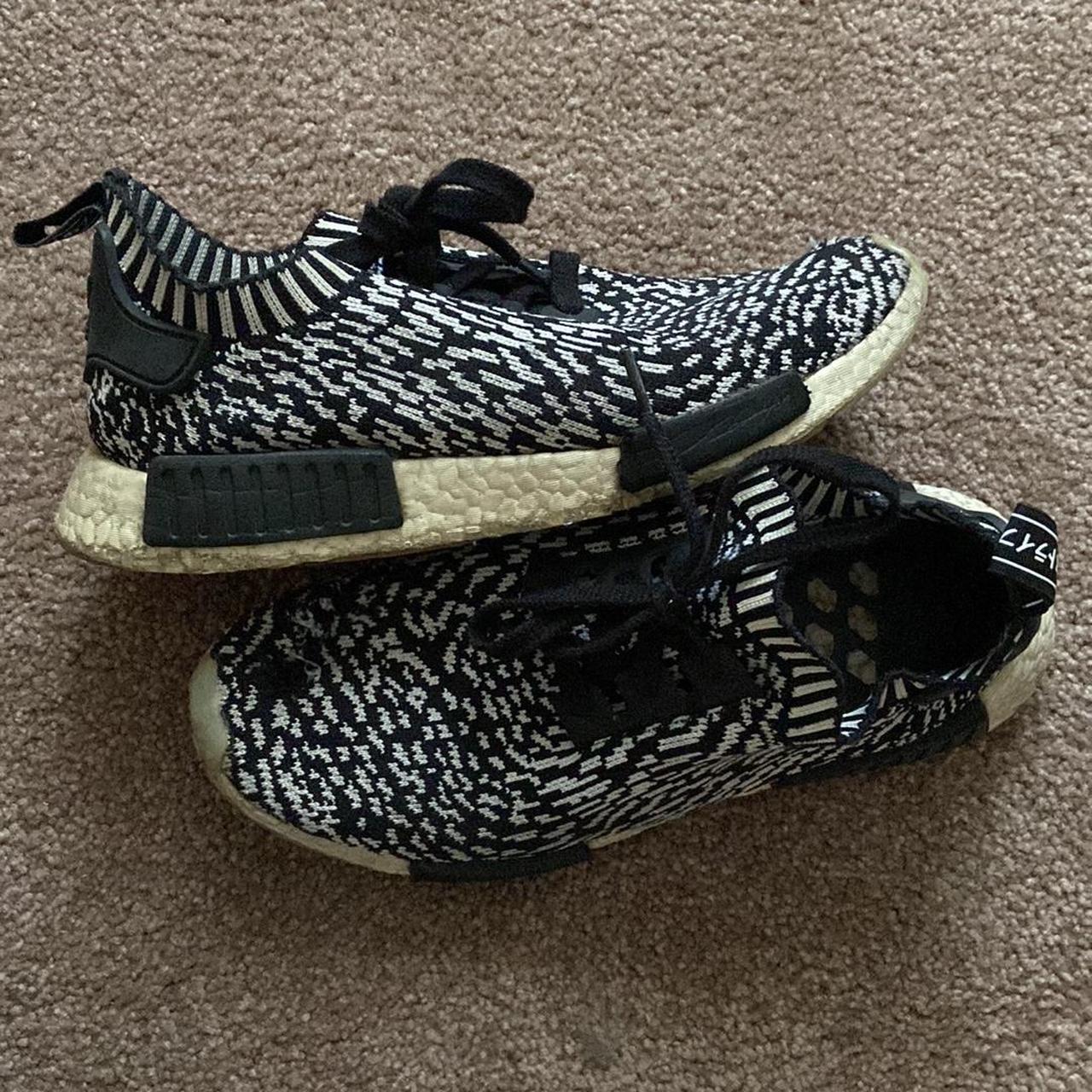 nmd r1 sashiko black