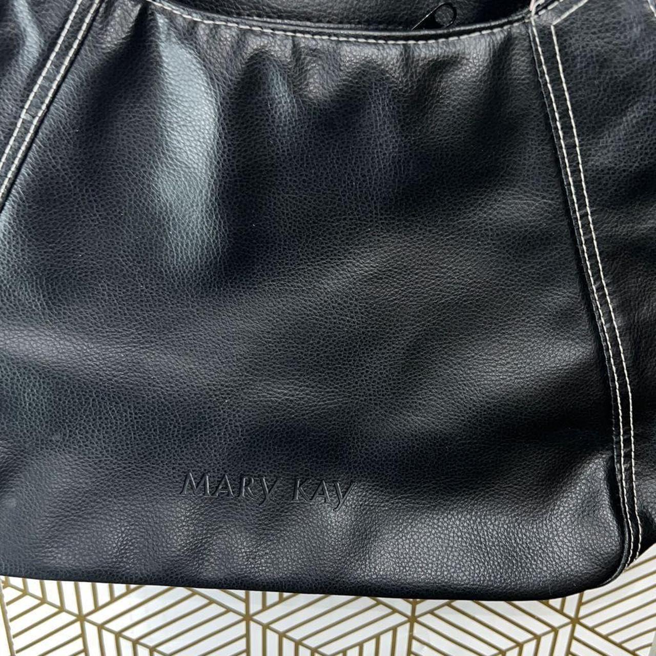 This is a nice clean vintage Mary Kay tote bag that... - Depop