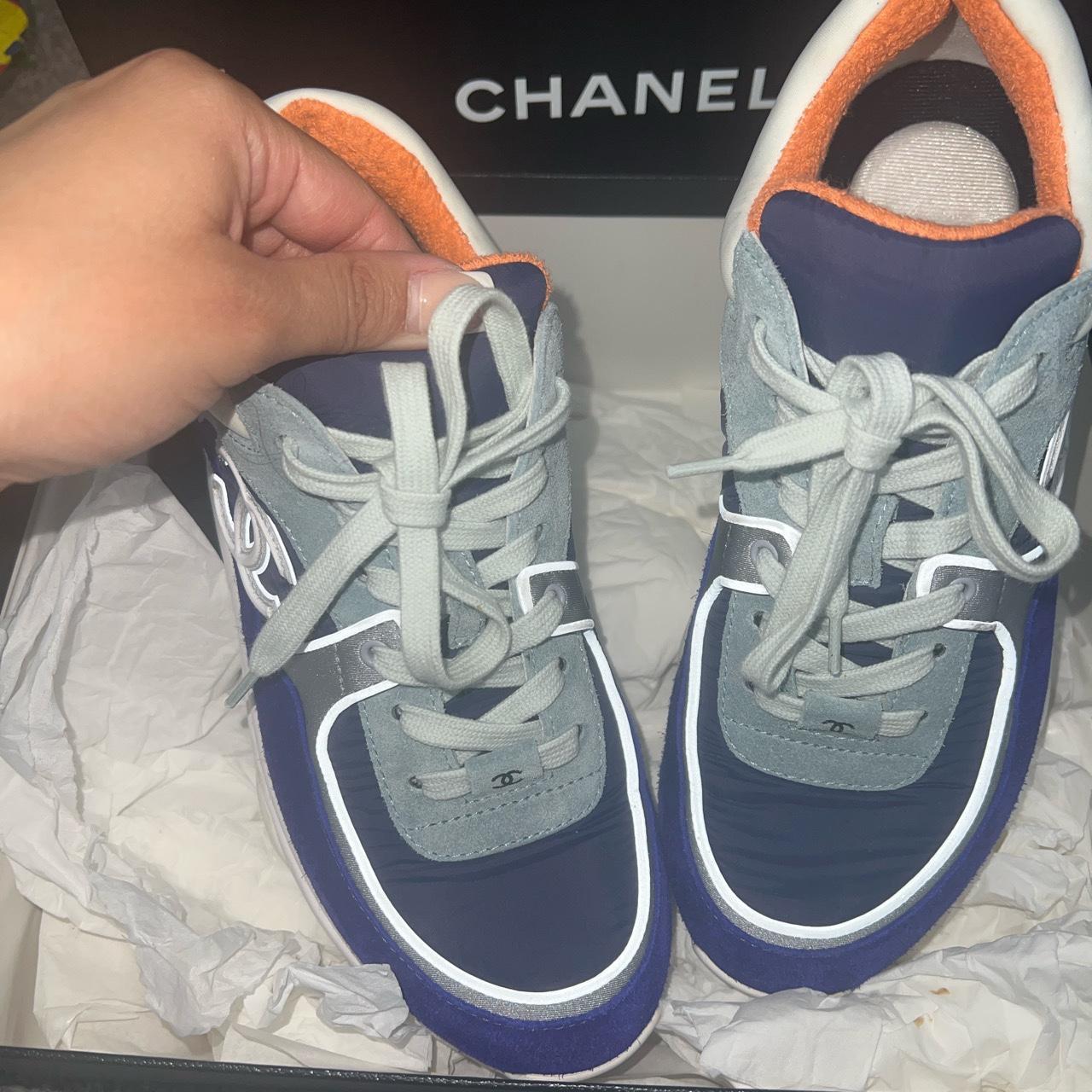 chanel low top trainer cc white