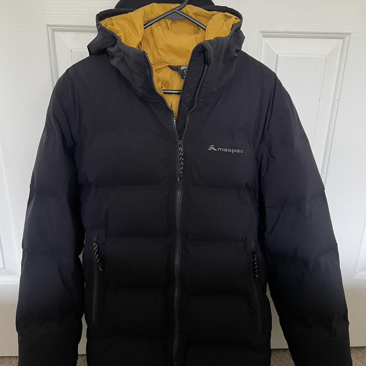 Macpac Men’s Phoenix Waterproof Jacket RRP: $799.00 - Depop