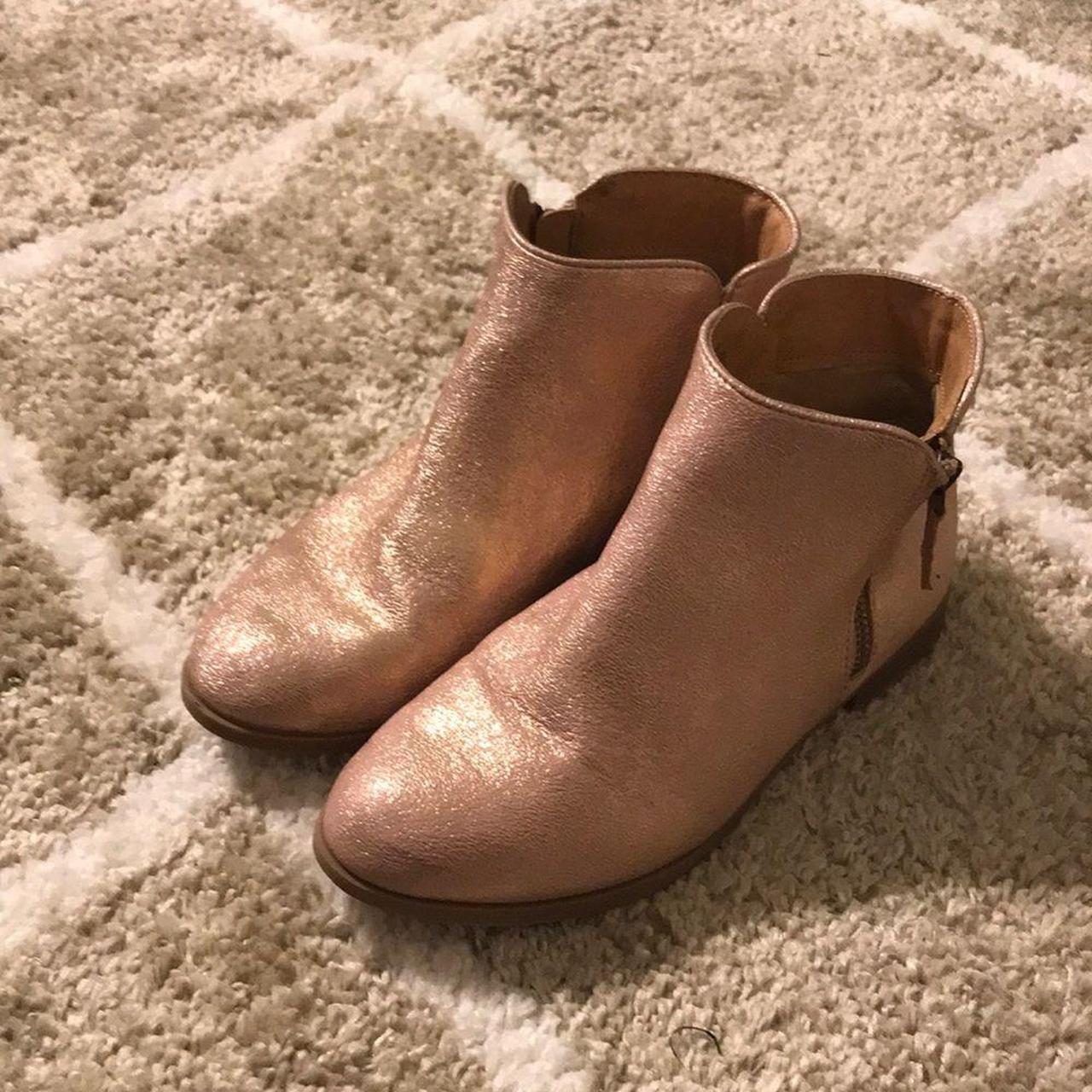 Rose colored outlet booties