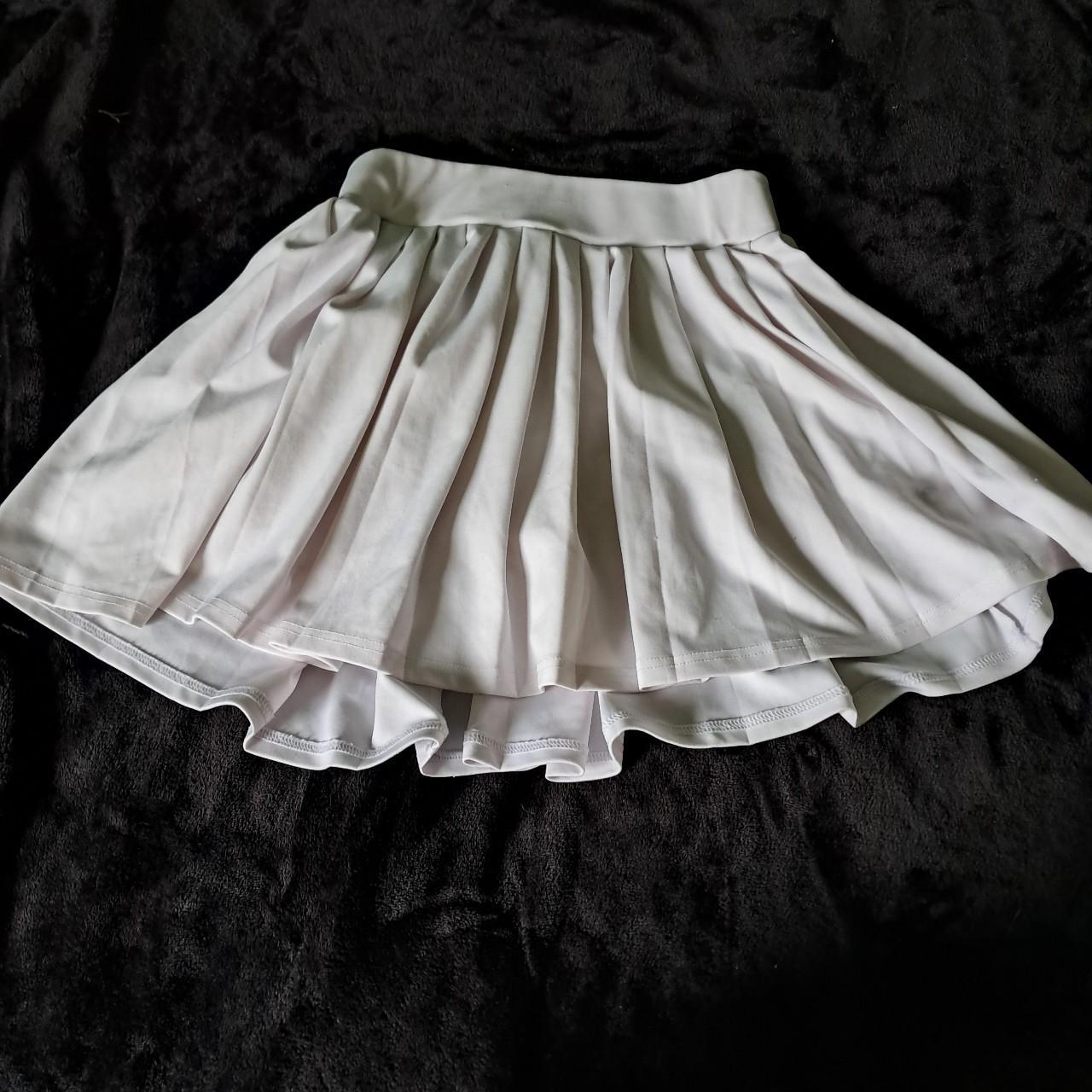 item listed by skzumys