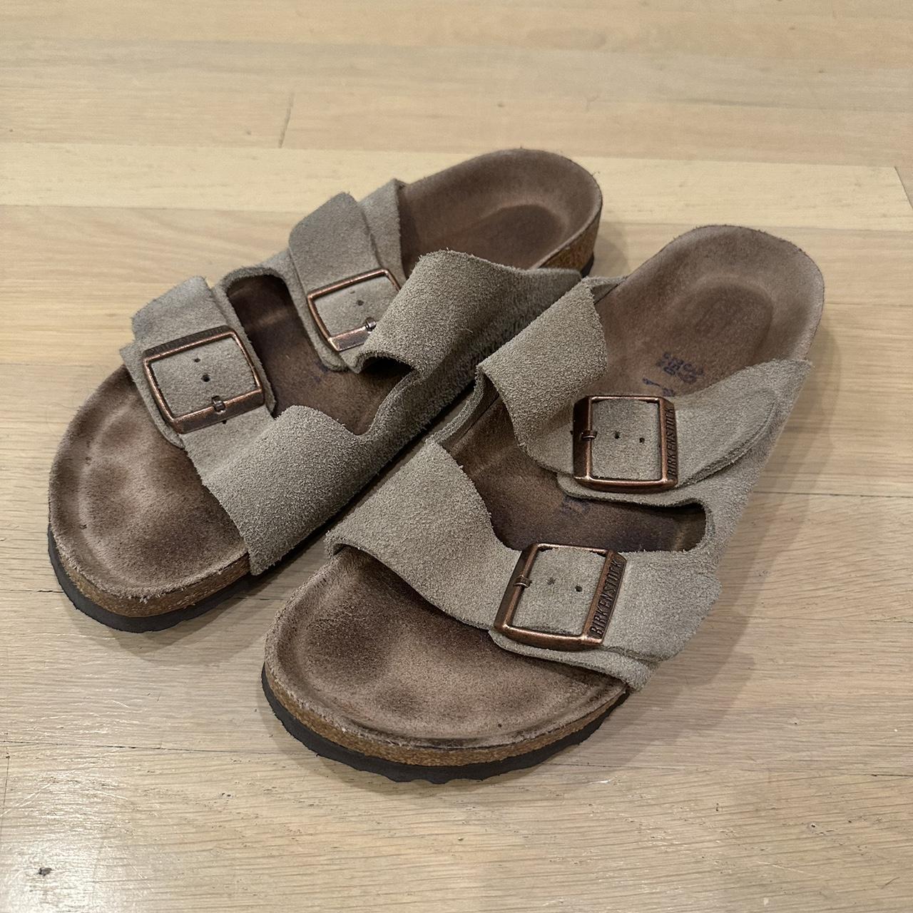 metallic taupe birkenstocks