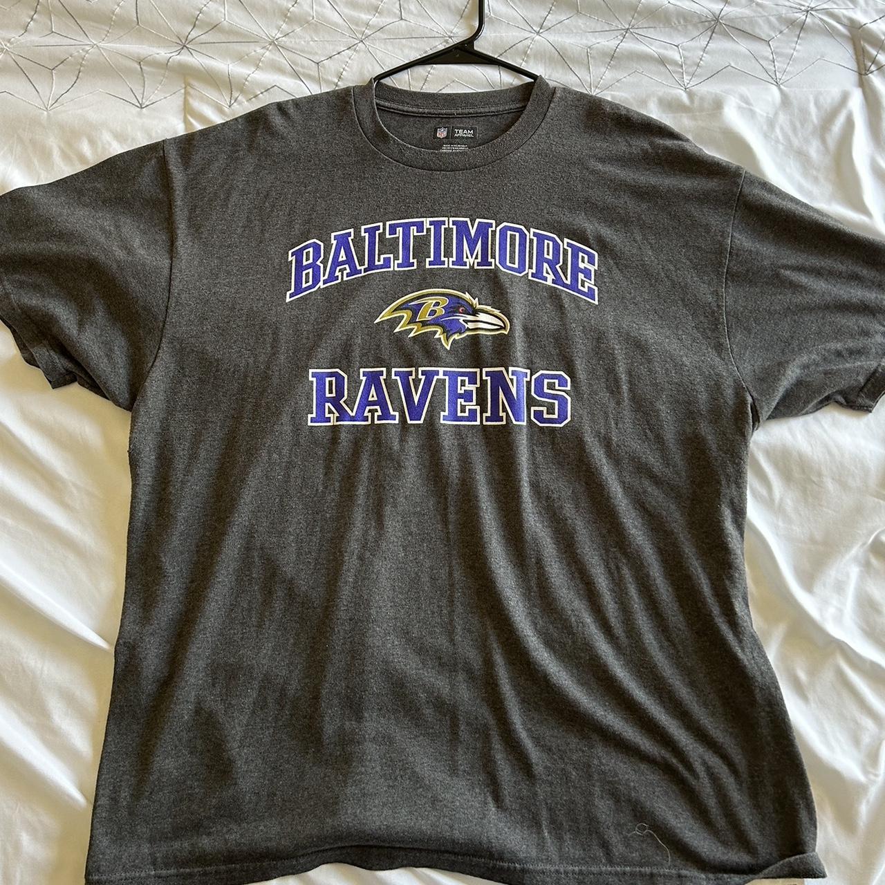 Vintage Baltimore Ravens shirt size XXL. Fits true - Depop