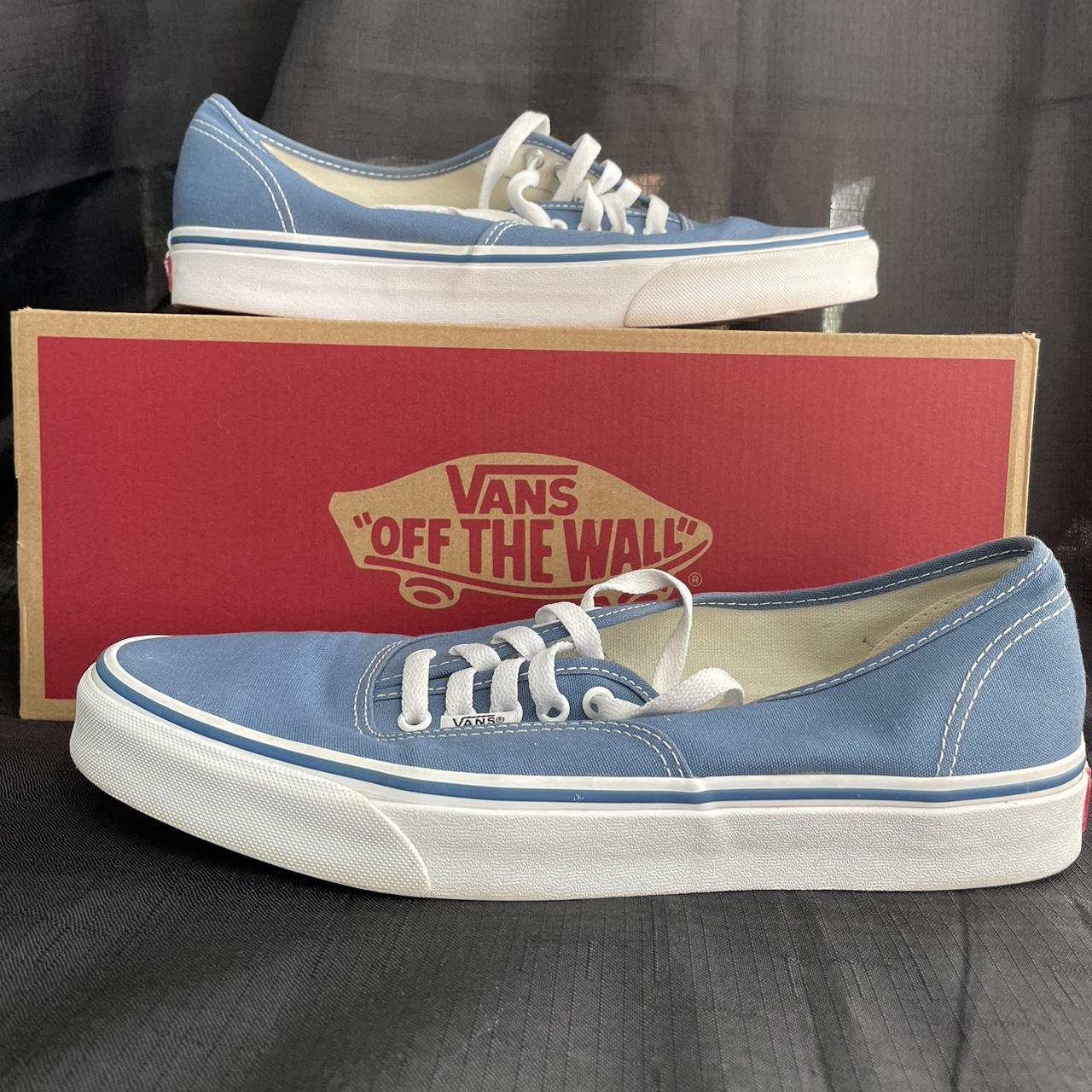 Wearing vans authentic clearance navy