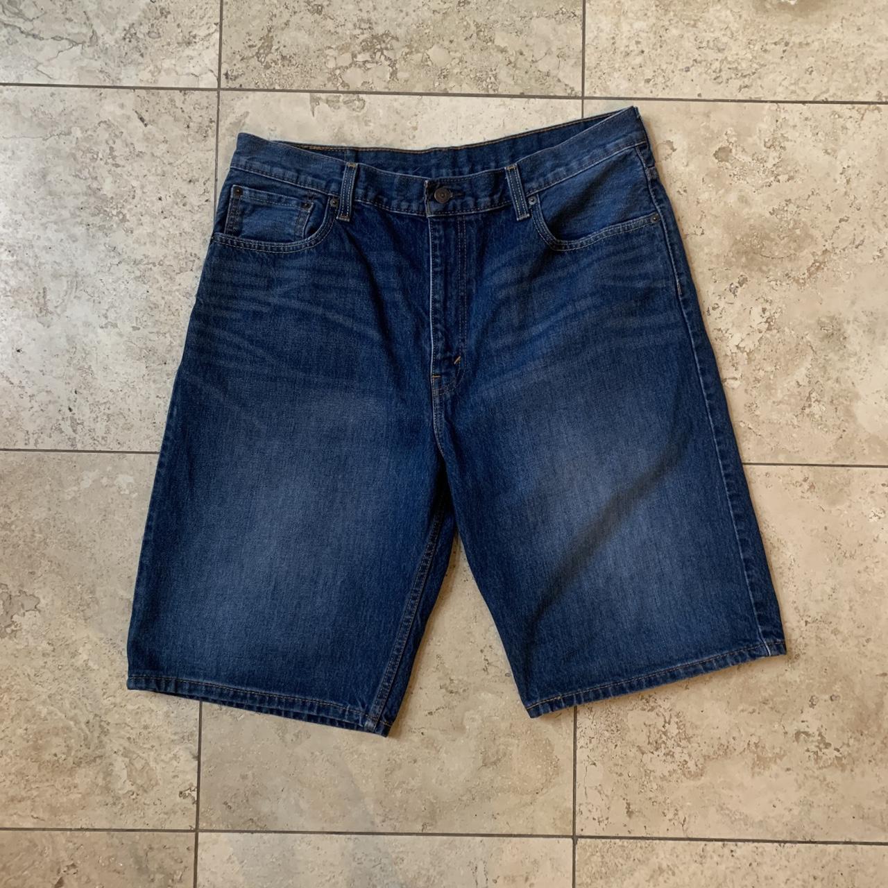 baggy 569 levi's jorts 36w great condition with... - Depop