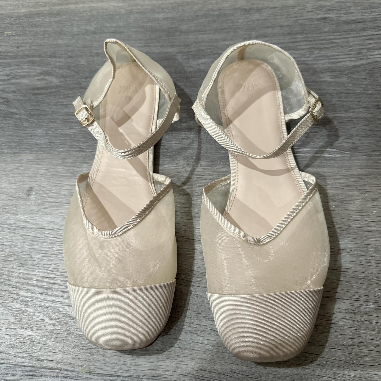 item listed by samanthaaa25