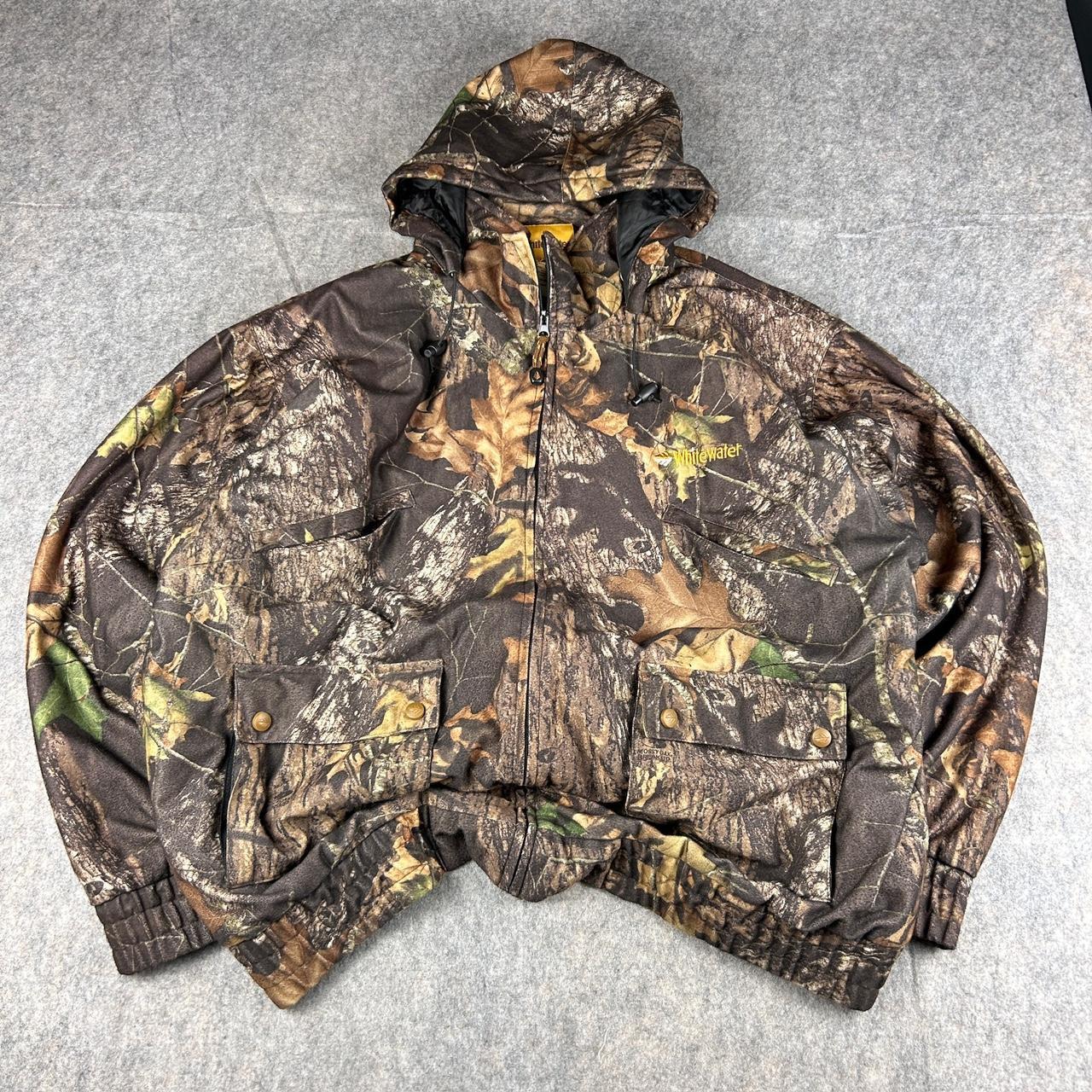 item listed by theclothingbankllc