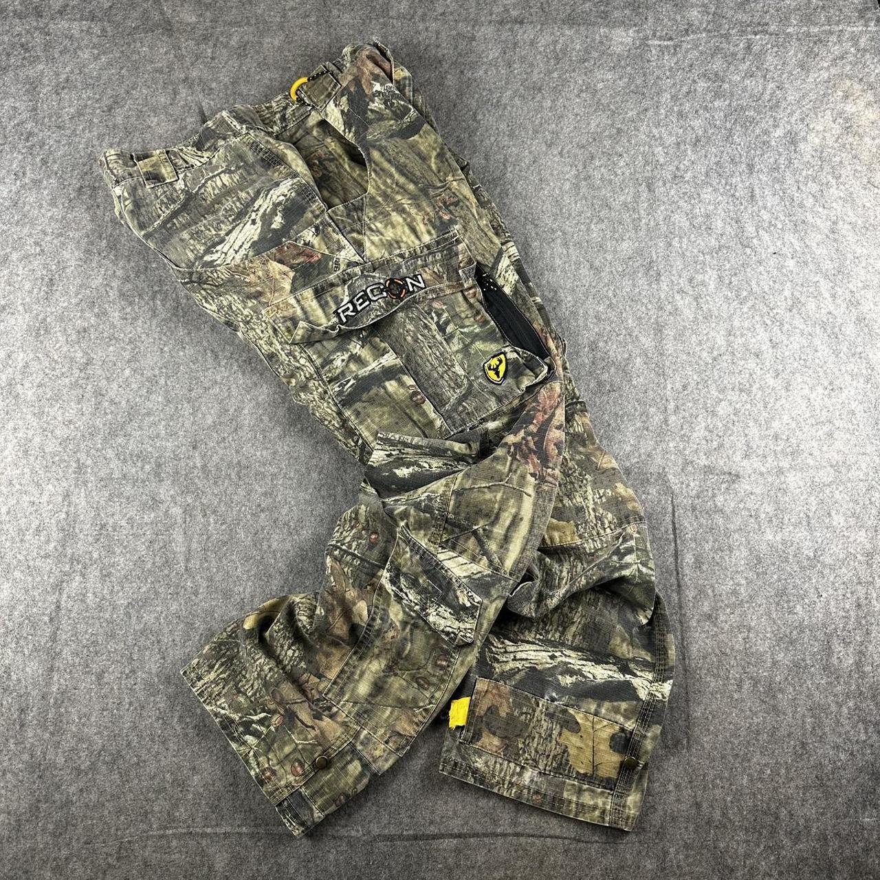 item listed by theclothingbankllc