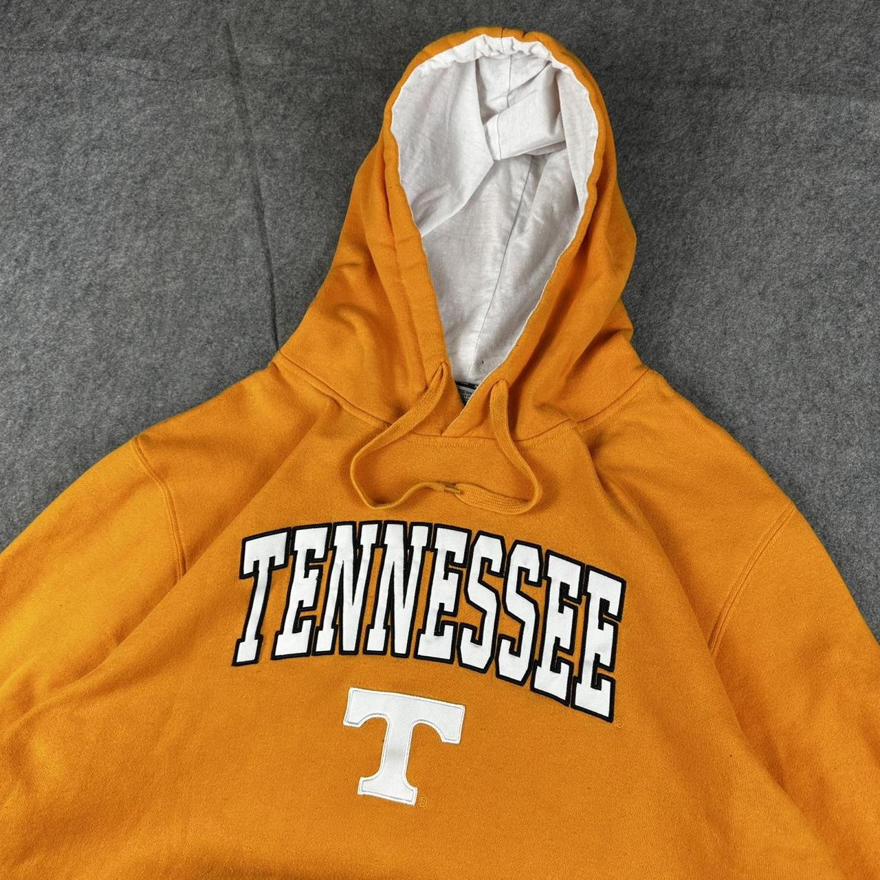 item listed by theclothingbankllc