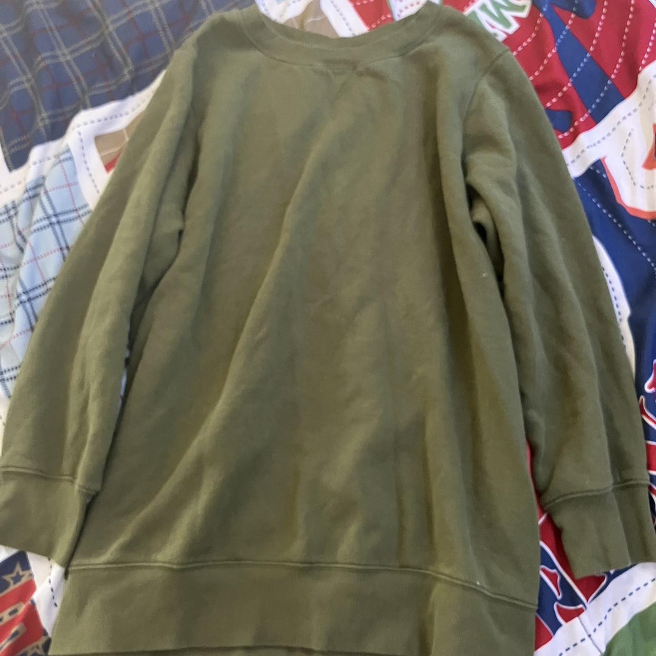 navy green crewneck incredibly soft inside - Depop