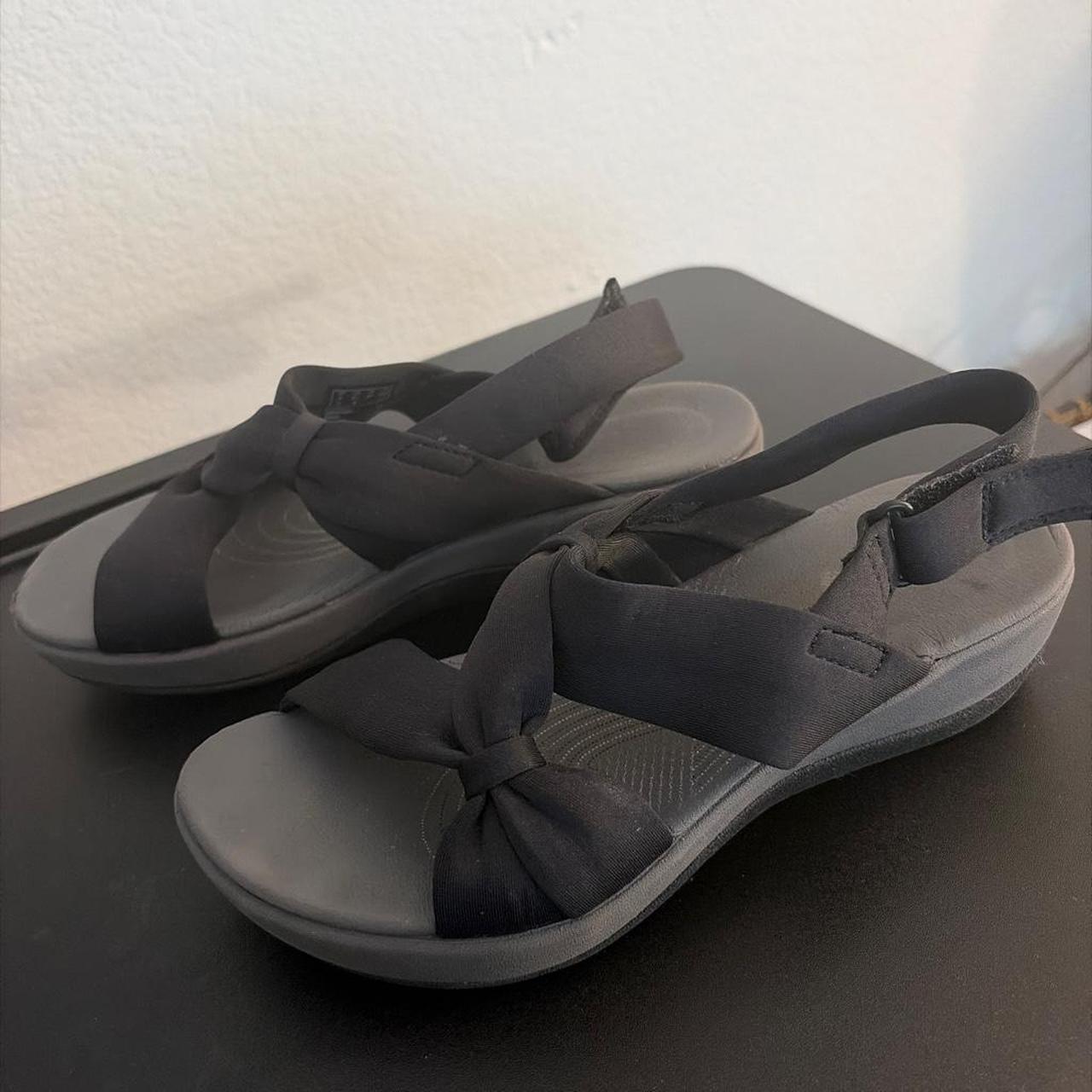Clarks women's black sandals