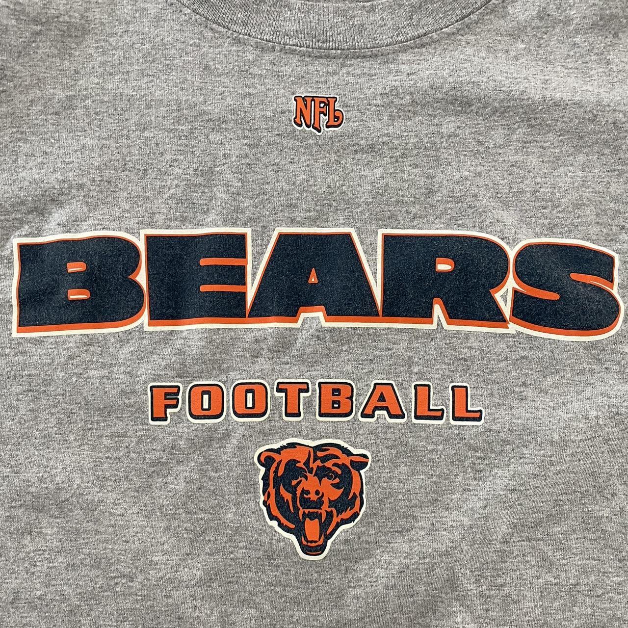 Chicago Bears NFL Football Old Navy T-Shirt Men's - Depop