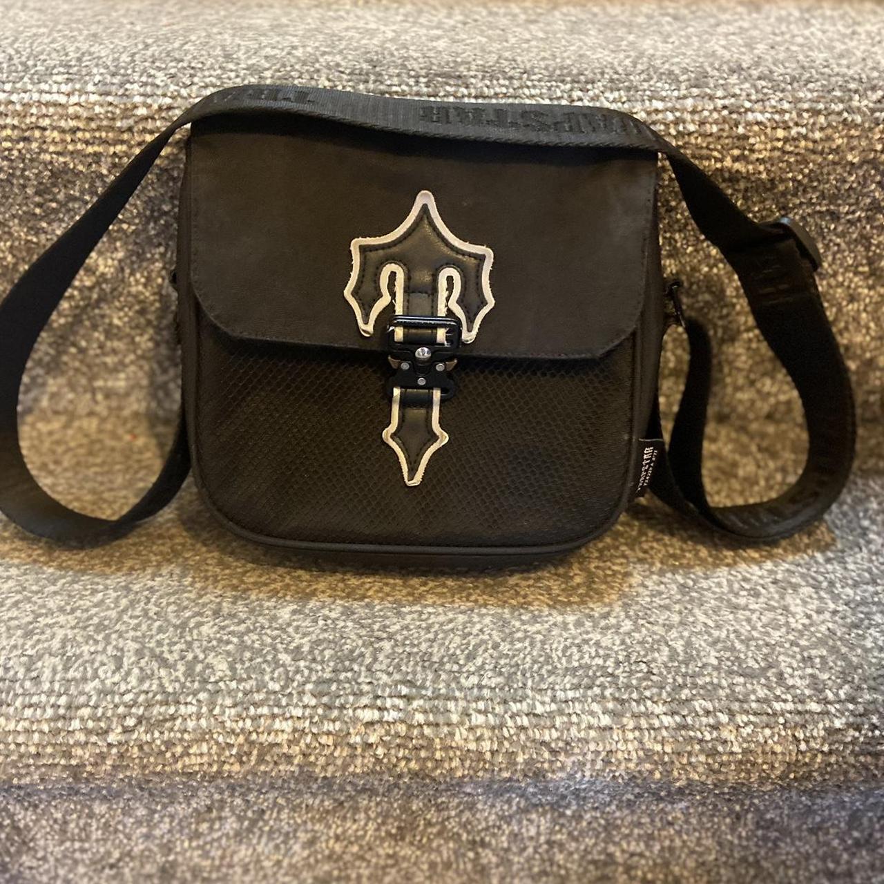 TRAPSTAR SIDE BAG Depop