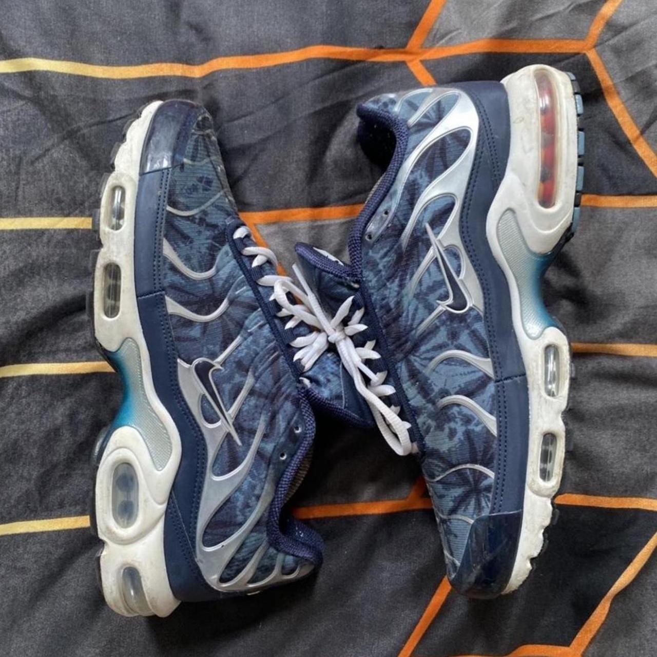 nike air max plus palm trees blue