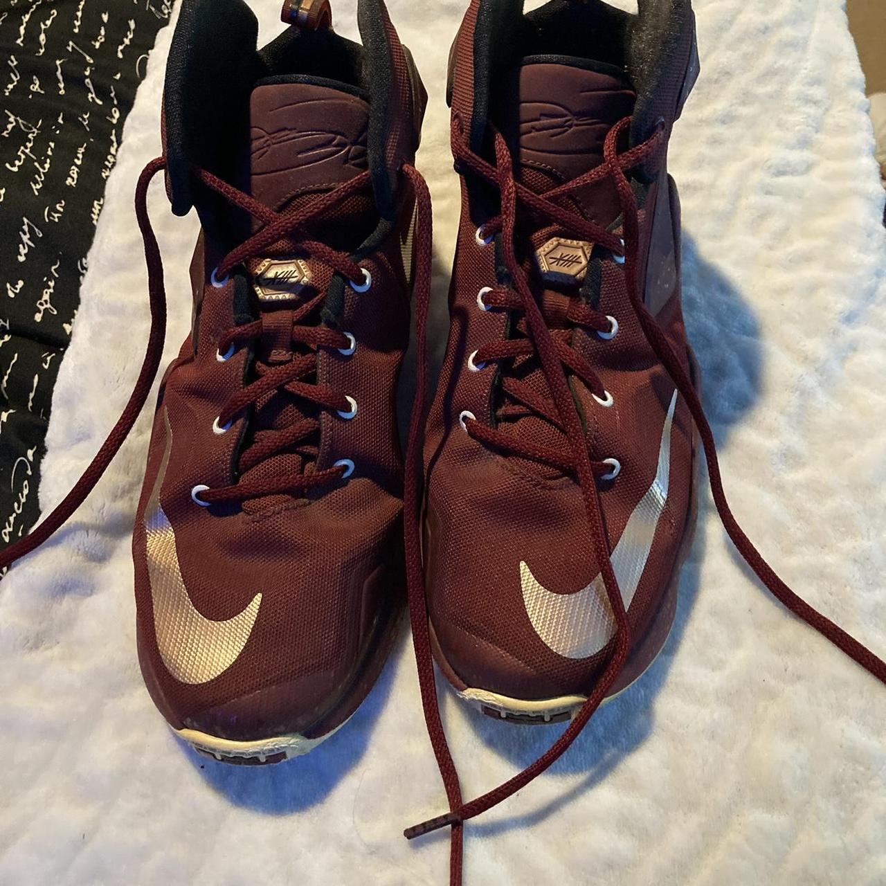 Lebron burgundy hotsell and gold