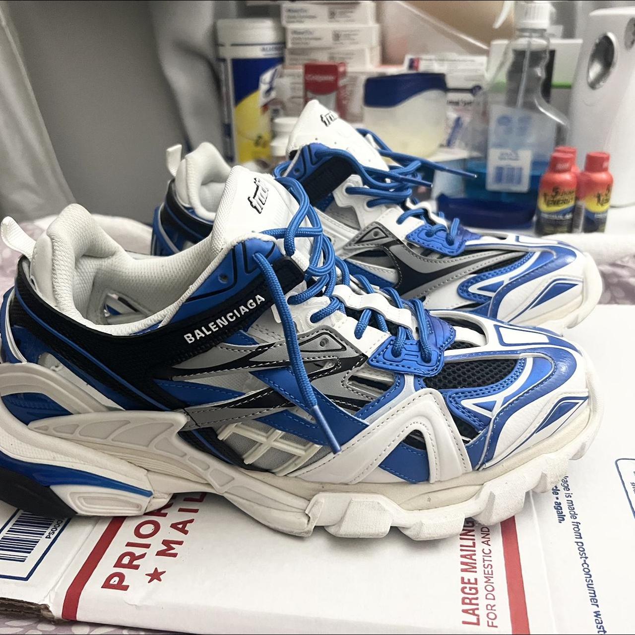 balenciaga sneakers blue and white