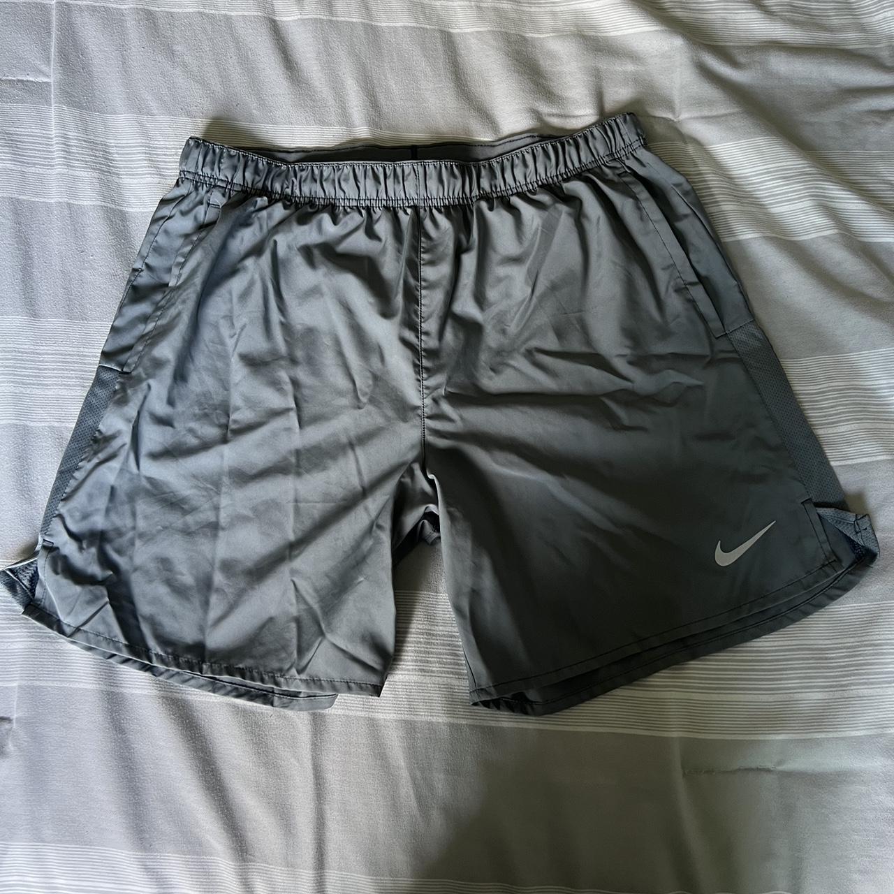 jd grey nike shorts