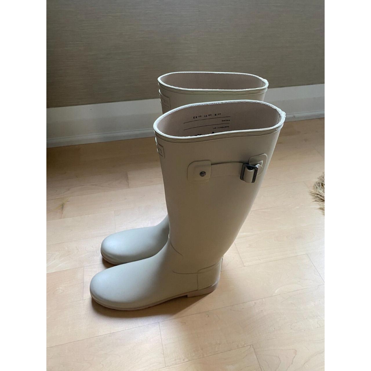 Light grey clearance hunter boots