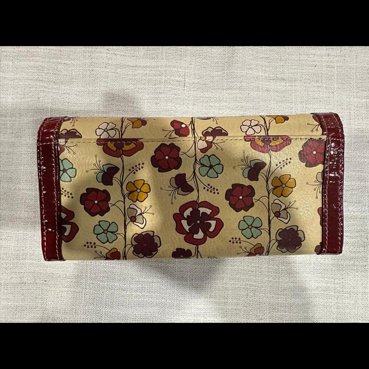 Fossil Women's Wallet - Red – Fossil wallet featu… - image 2