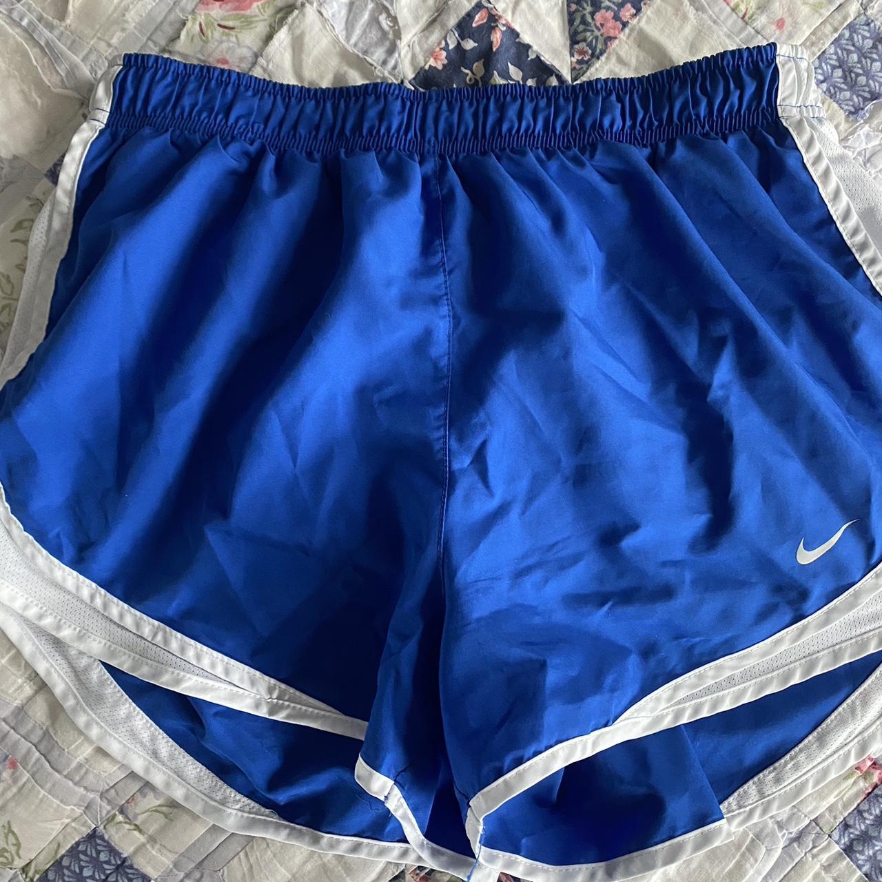 Nike Women's White and Blue Shorts | Depop
