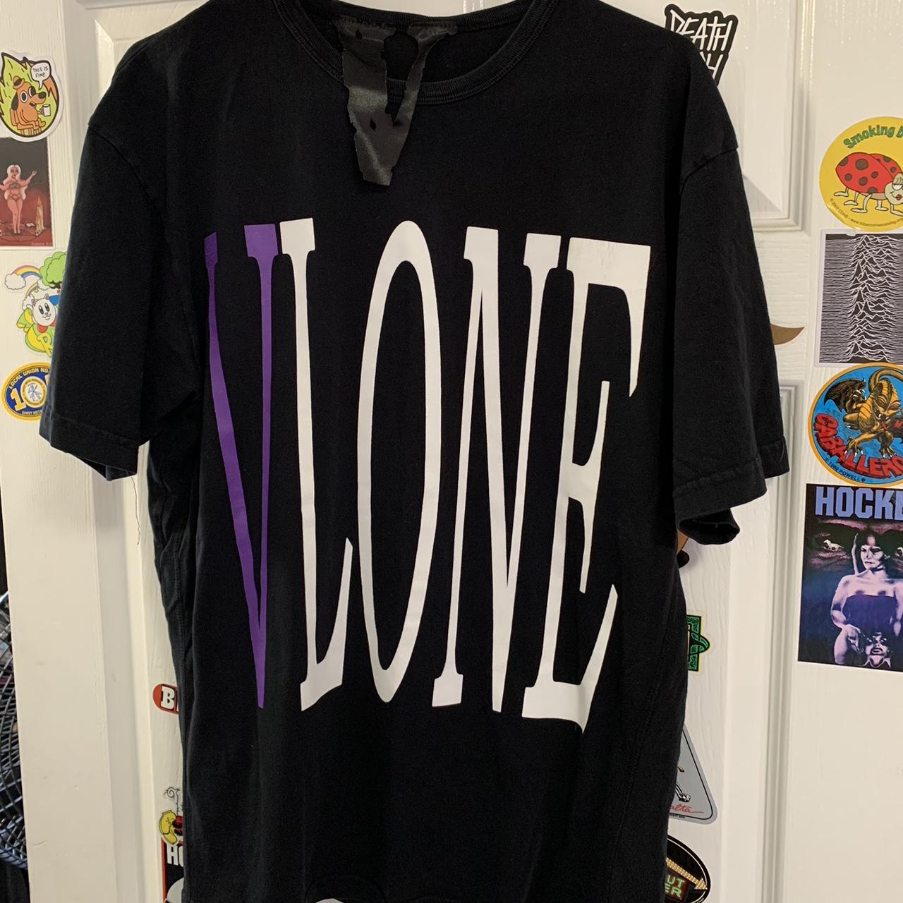 Vlone Men's Tshirt Depop