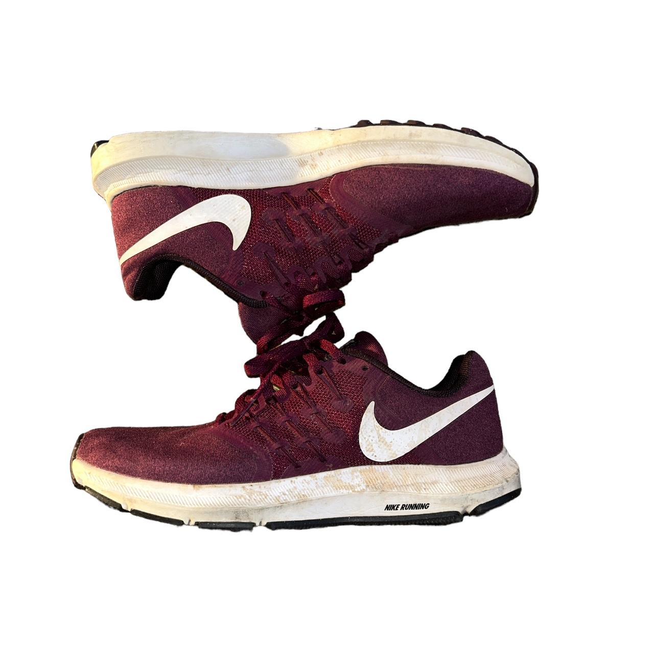 Nike Womens Run Swift Running Shoes Burgundy