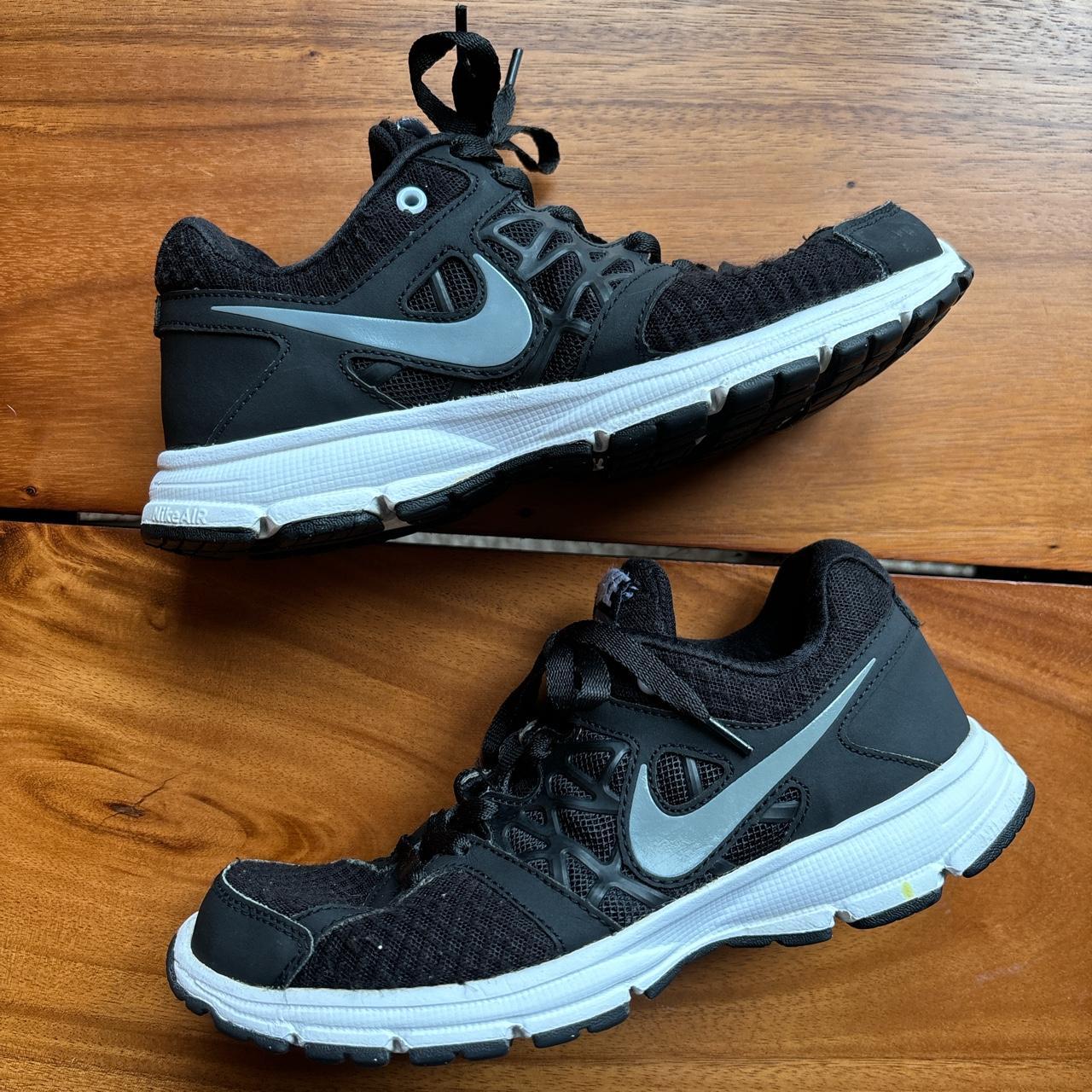 Nike air hot sale relentless women's