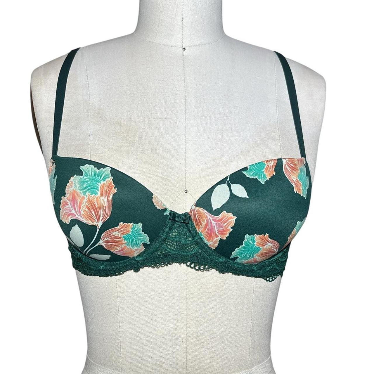 item listed by cyberdollthreads
