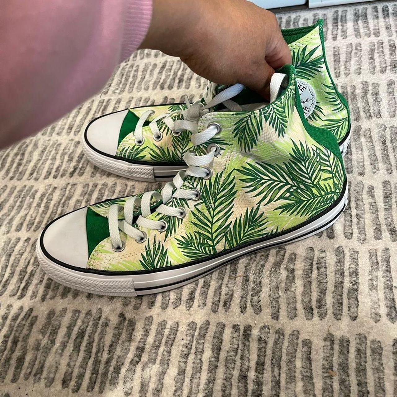 Green discount rubber converse