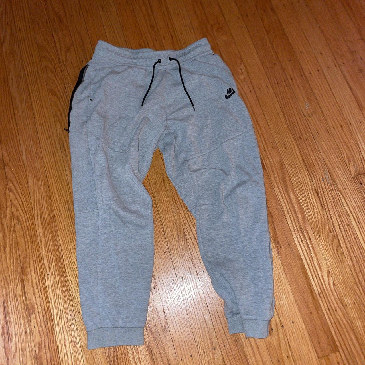 mens black nike tech joggers