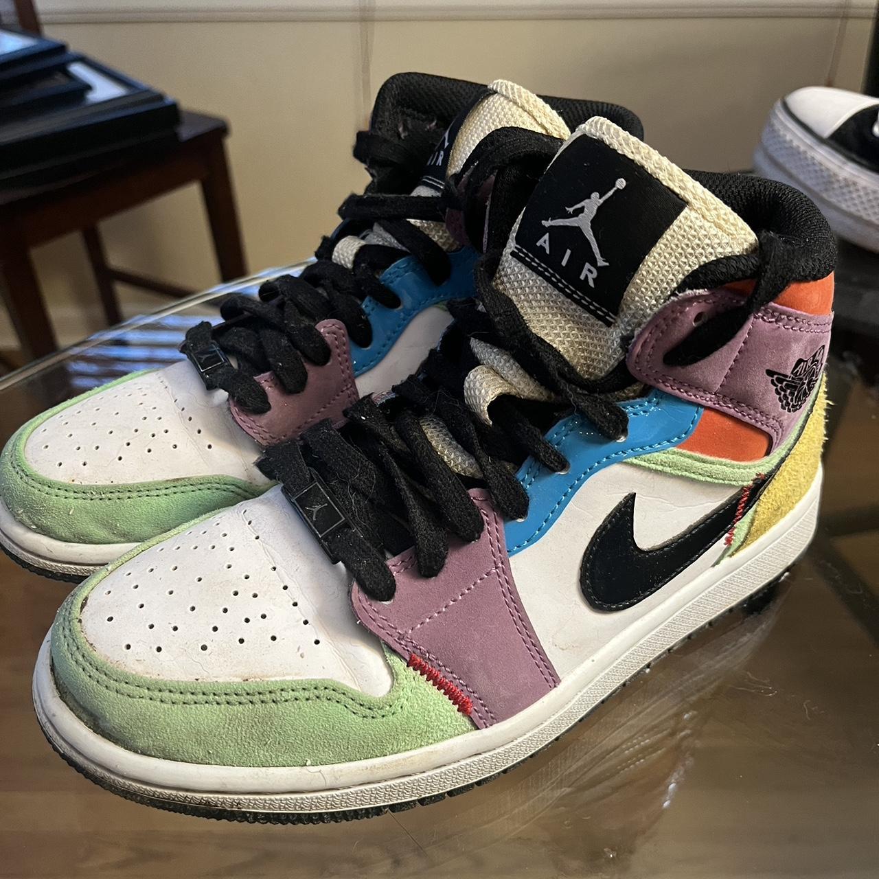 womens jordan 1 lightbulb