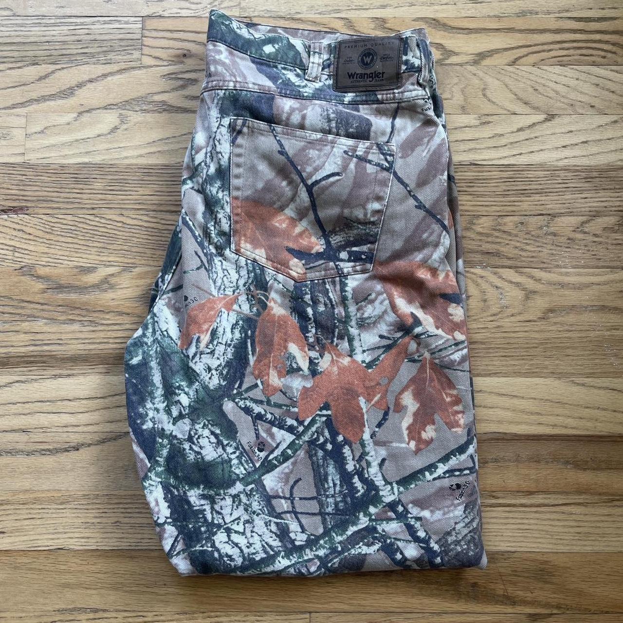 Vintage 90’s Wrangler Camo Jeans - double knees ... - Depop