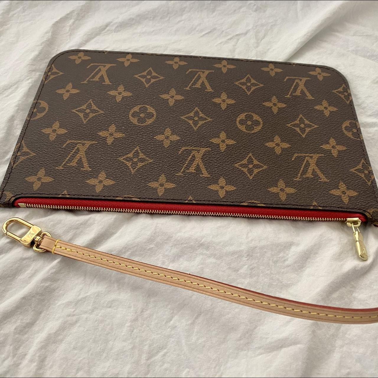 Brand New never been used Louis Vuitton Bag & - Depop
