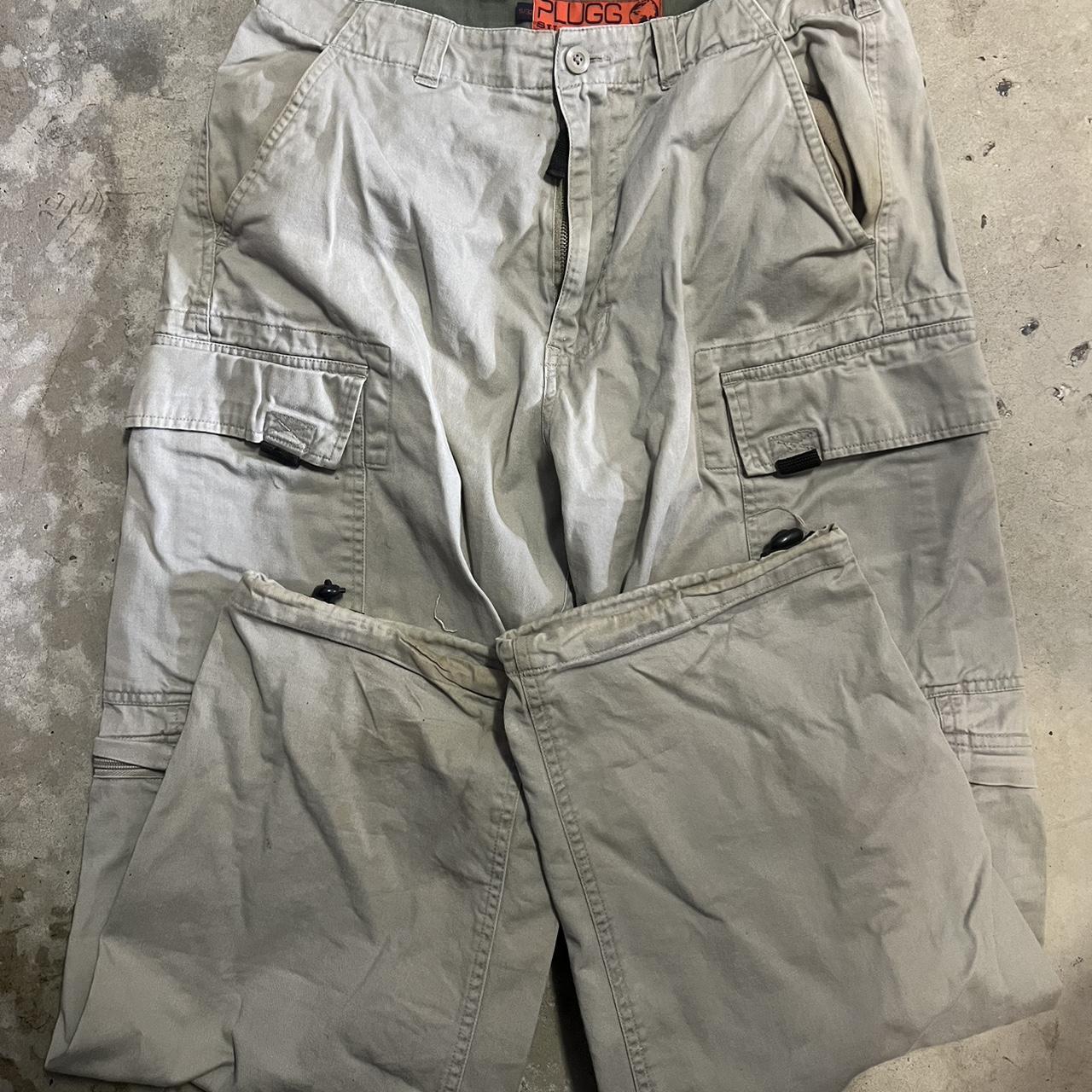 Plugg store cargo pants