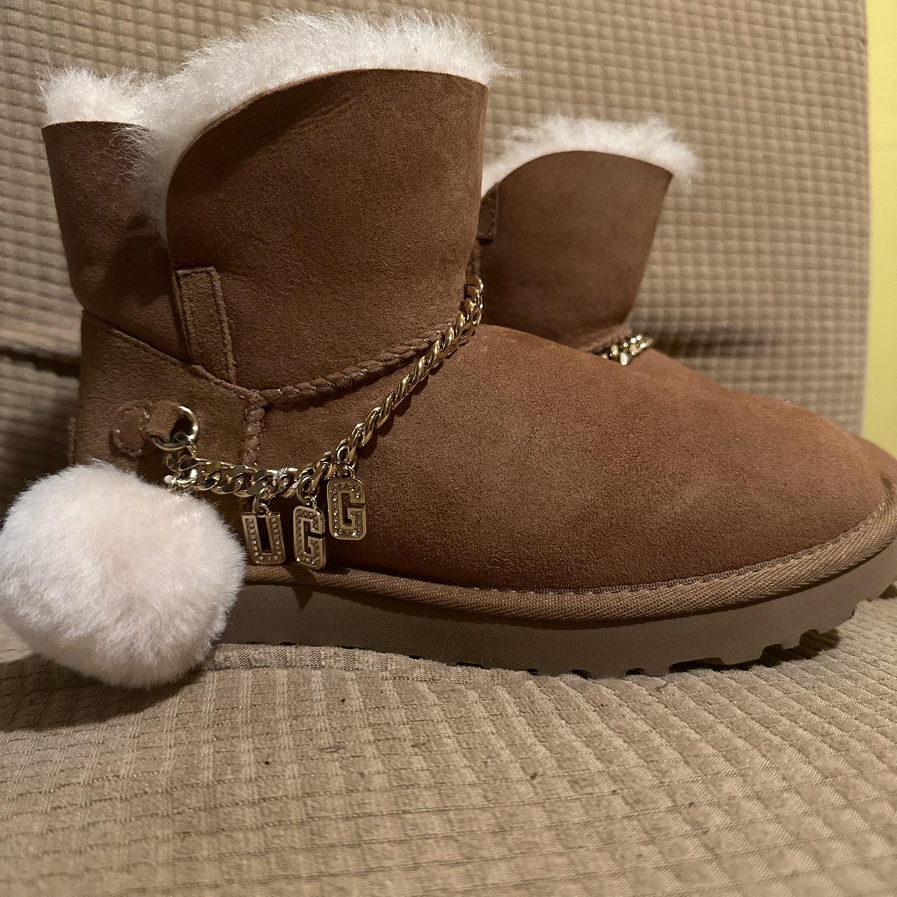 Ugg deals classic charm