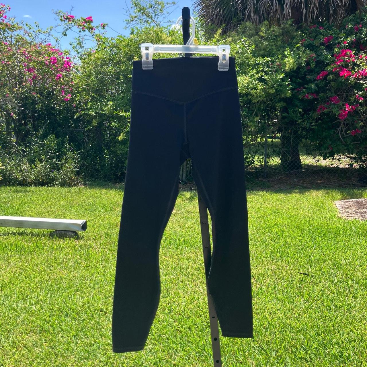item listed by briesbargains26
