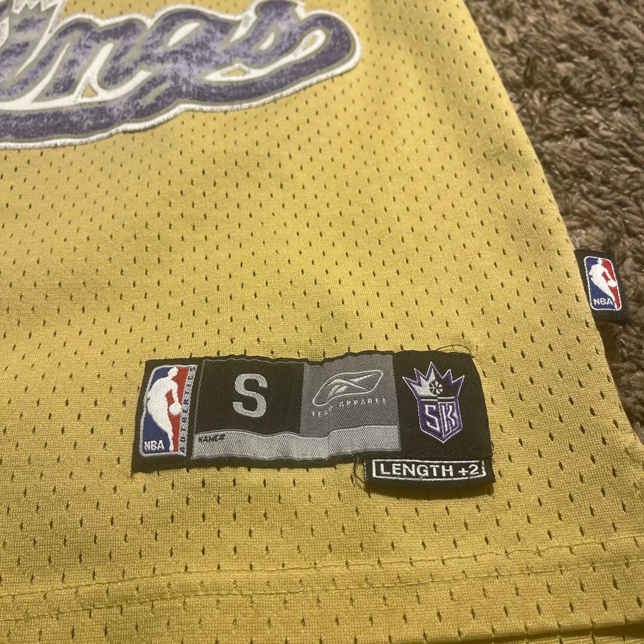 Sacramento Kings Vintage Jersey - Jersey is from - Depop