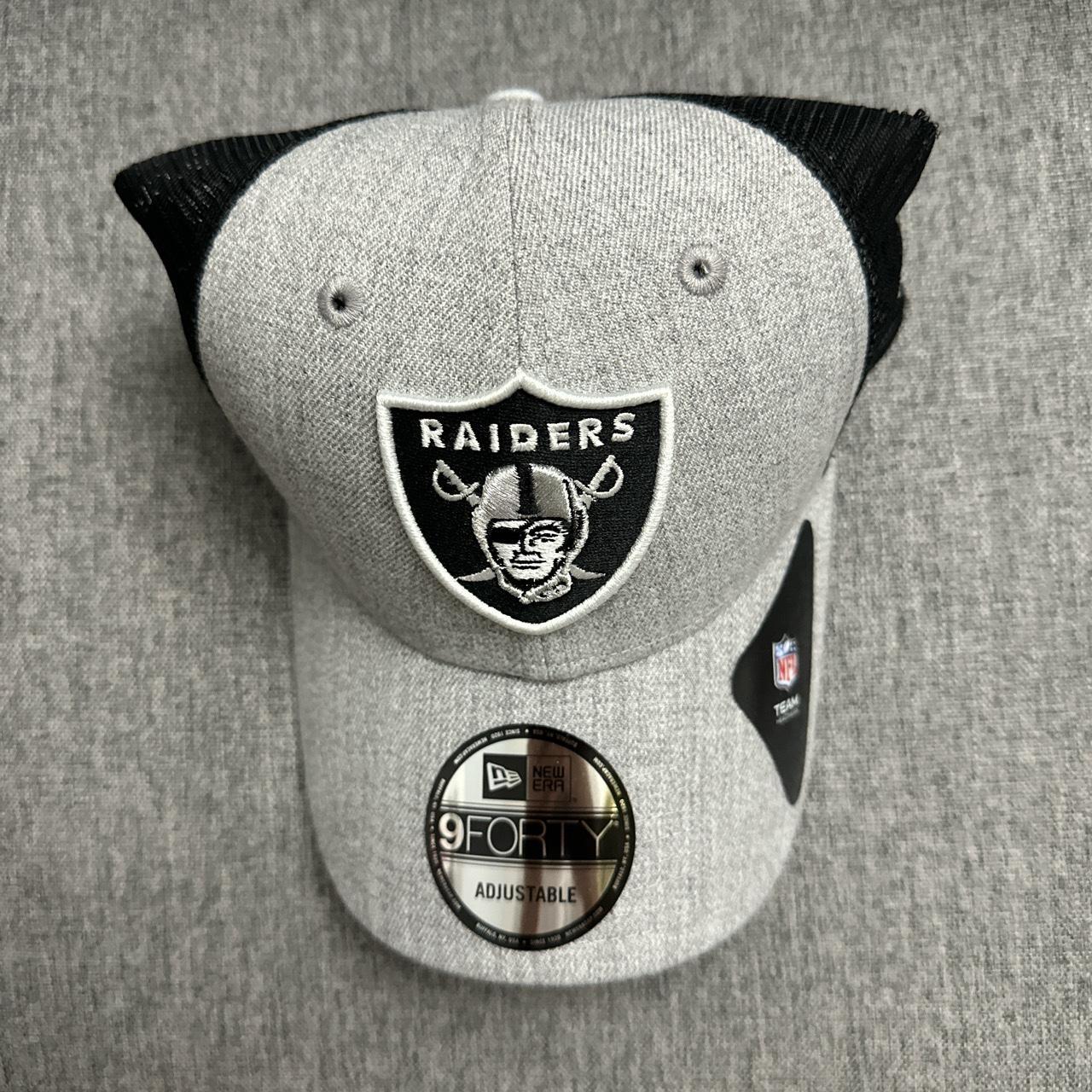 Las Vegas Raiders Snapback Hat Excellent condition - Depop