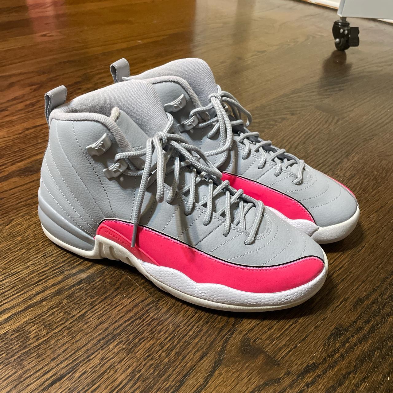 Air jordan 12 hot sale grey pink